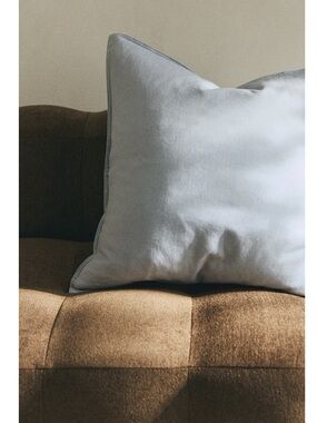 H&M Home Linen Blend 24 x 24 Pillow Cover
